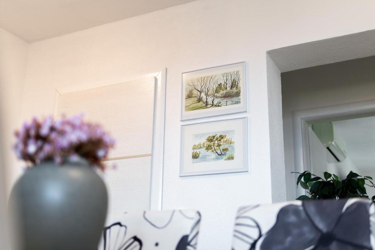 Apartments And Rooms Vuleta, Close To The Beach Makarska Exterior foto