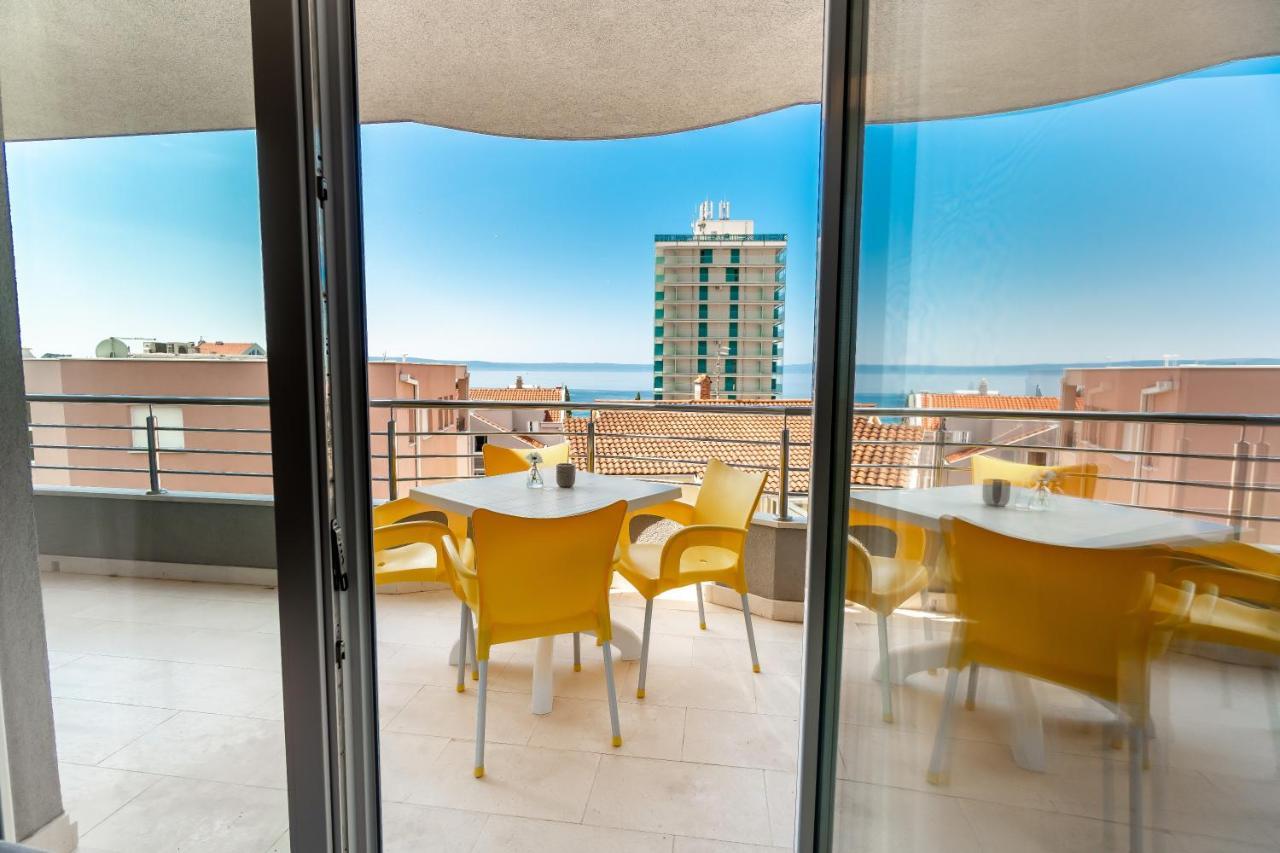 Apartments And Rooms Vuleta, Close To The Beach Makarska Exterior foto