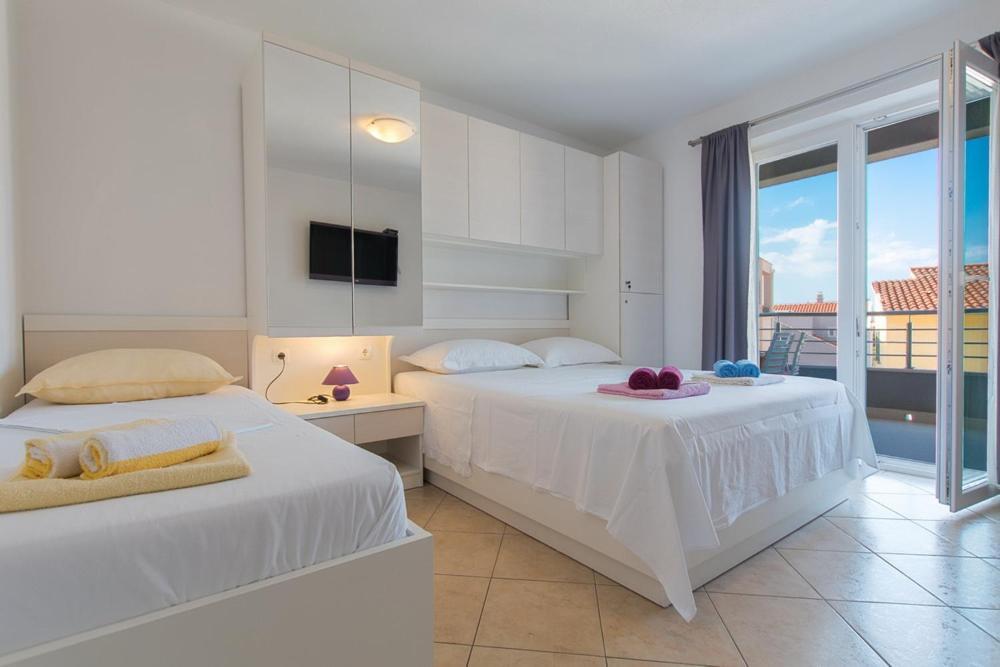 Apartments And Rooms Vuleta, Close To The Beach Makarska Cameră foto