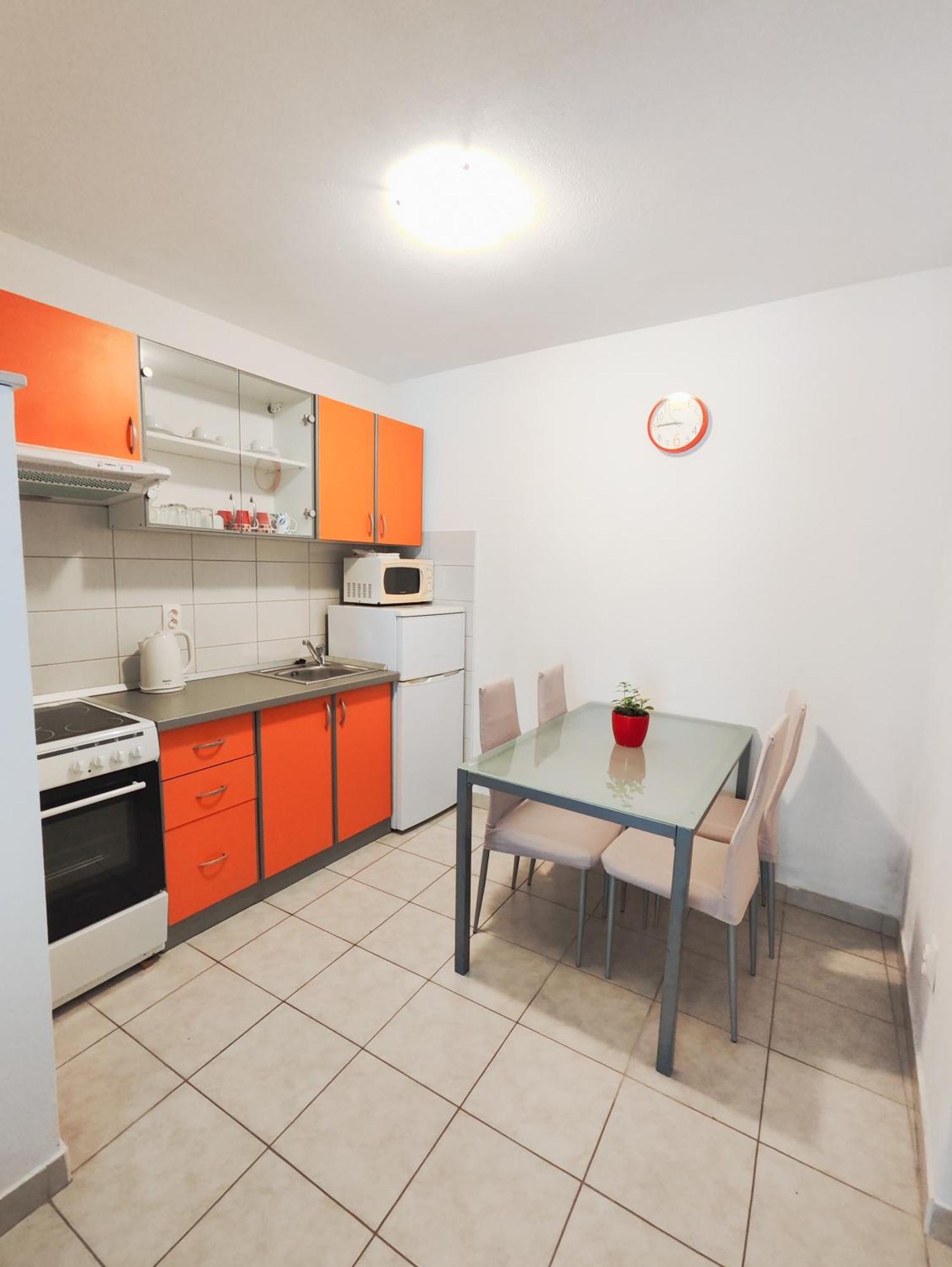 Apartments And Rooms Vuleta, Close To The Beach Makarska Cameră foto