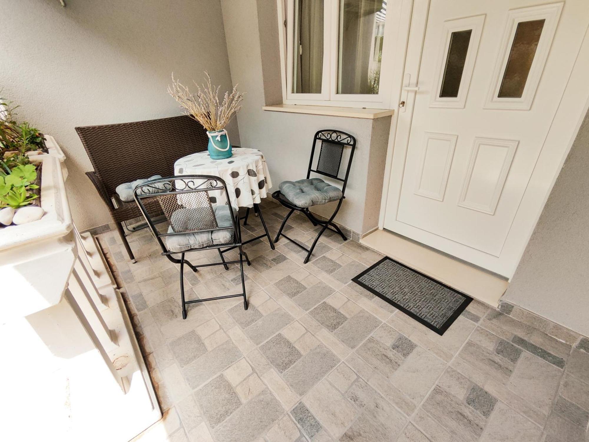 Apartments And Rooms Vuleta, Close To The Beach Makarska Cameră foto