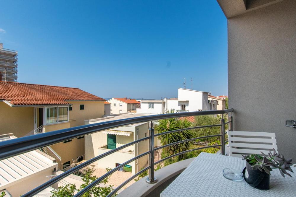 Apartments And Rooms Vuleta, Close To The Beach Makarska Cameră foto